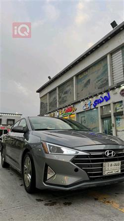 هیوندای ئەلەنترا